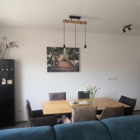 Ferienwohnung Kvitko Frymburk nad Vltavou Exterior foto