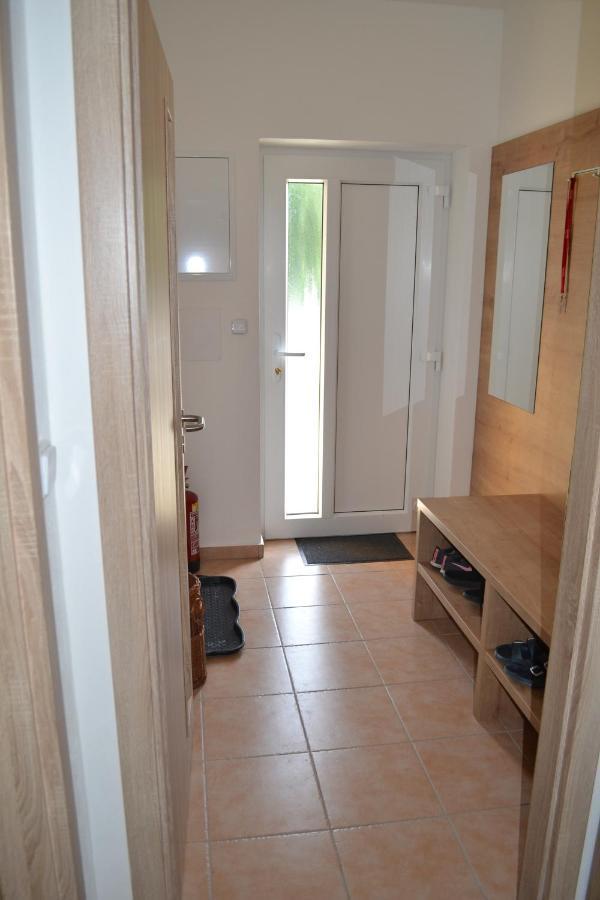Ferienwohnung Kvitko Frymburk nad Vltavou Exterior foto