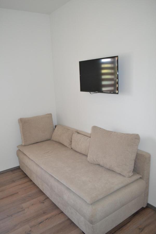 Ferienwohnung Kvitko Frymburk nad Vltavou Exterior foto